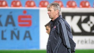 Brückner chce Kociana na rakúskej lavičke