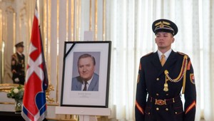 Posledné zbohom Kováčovi (†86). Na pohreb príde aj Zeman s Klausom