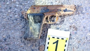 Za mesiac vylovili v rieke Nitra už druhú zbraň. Bola neďaleko miesta tej prvej