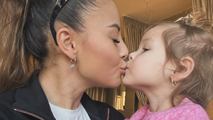 Po 4 rokoch si povedala DOSŤ: Monika Bagárová prestala svoju dcéru kojiť a matky sa do nej pustili