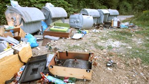 Špina po sviatkoch. Pozrite sa, ako to vyzerá na sídliskách