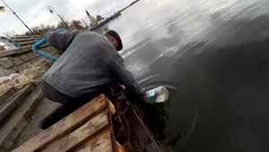 Ľudia v Chersone sú po oslobodení bez vody. Odkázaní sú na humanitárnu pomoc