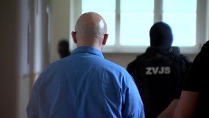 Napadol Maslák policajta vo väzbe? Súd nedokáže vyniesť verdikt