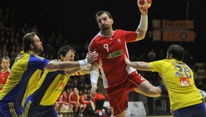 HIGHLIGHT: Hádzanári zdolali Švédov a sú jednou nohou na ME