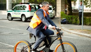 Nezamestnanosť klesla o 5 000 ľudí, Richter sa raduje