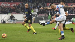 Hamšíkovi to sype. Skóroval aj do siete milánskeho Interu