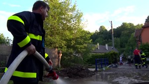 Záplavy bez dažďa. Dedinu zaliala  vlna z búrky, ktorá bola na úplne inom mieste