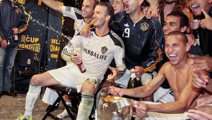 Beckham ostáva v Los Angeles, s Galaxy predĺžil o dva roky