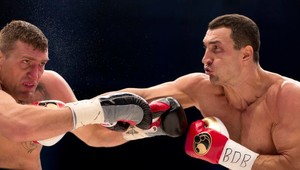 Vladimír Kličko suverénnym kráľom ťažkej váhy