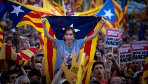 Vyše milióna Kataláncov demonštrovalo za väčšiu autonómiu