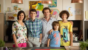 Seriáloví NAŠI sú v mobiloch. Vďaka videoklipu a riekanke