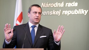 Danko: Ak sa niekto rozhodne pre homosexualitu, nemá právo vychovávať deti