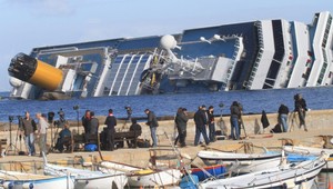 Čierna skrinka na Costa Concordia. Vyšetrovateľom chýbajú kľúčové fakty