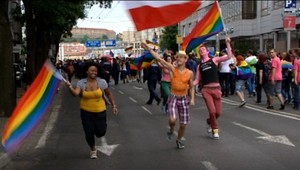 Fico: Za homosexuálne manželstvá ruku nezdvihnem. Vláda o zmenách uvažuje