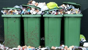 Rozhodla sa zbaviť odpadu. Za päť rokov vyprodukovala len odpad do jedného pohára