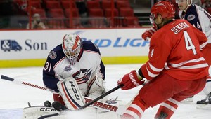 Andrej Sekera strelil prvý gól celej prípravy  na NHL