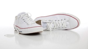 Najúčinnejší spôsob, ako vyčistiť biele tenisky: S lacným trikom budú ako nové