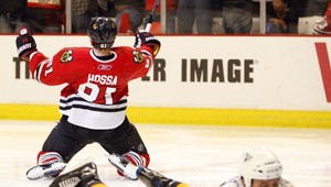 Zo zatratenca hrdina, za faul na Hamhuisa Hossovi hrozí dištanc