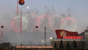 Severnú Kóreu zaplnili oslavujúci ľudia. Nepredstaviteľné sa stalo skutočným