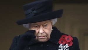 Zlý rok sa neskončil! Kráľovná Alžbeta II. dostala ďalšiu ranu hneď začiatkom nového roku