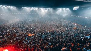 Tak ako oslavujú tureckí futbaloví fanúšikovia, neoslavuje nikto