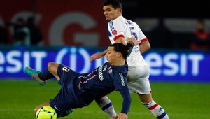 Ibrahimovič (31) stúpil na hlavu súperovi, PSG na čele ligy