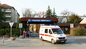 Odvolaný Peter Kaščák je opäť primárom trenčianskej pôrodnice