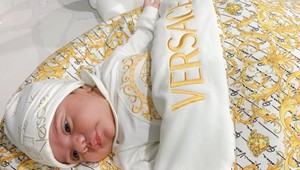 Matka ju od narodenia oblieka do luxusných značiek: Neuveríte, čo nosí 2-ročná Anita teraz!