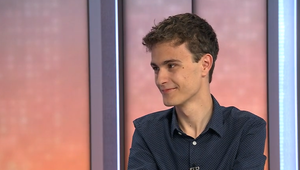 Študent gymnázia spolupracuje s Európskym parlamentom. Čo hovorí o eurovoľbách?