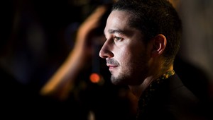 Psychické aj fyzické týranie partneriek, zabíjanie psov! To mal spáchať hviezdny herec a aj to PRIZNAL!