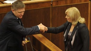 Radičová podľa Fica: Je to madam transparentná!