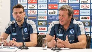 Hološko dal reprezentácii košom. U Kozáka skončil!