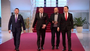 (Pred)posledný parlament prejedná aj našich vojakov v Iraku. Fico ale naznačuje, že by rád škrtal v programe