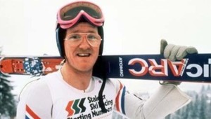 Orol Eddie Edwards si skočí po 18 rokoch ako päťdesiatnik