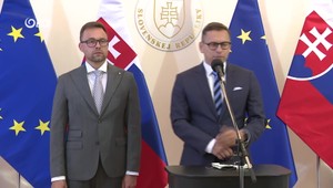 Tlačová beseda predsedu predstavenstva rafinérie Slovnaft po rokovaní vlády
