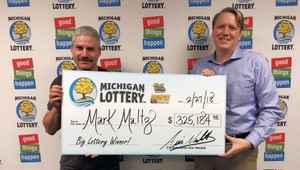 Na muža sa usmialo šťastie trikrát za deň. V lotérii vyhral stovky dolárov