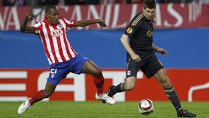 Atletico Madrid do Liverpoolu s tesným náskokom, Hamburg musí licitovať