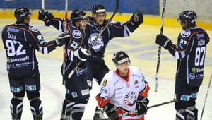 Pašek vsietil prvý hetrik v extralige, venoval ho babičke