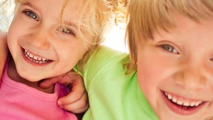 Zákazníci v Tescu odovzdali 2,6 milióna hlasov projektom pre mladých. Najviac podporili vzdelávanie