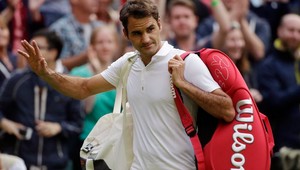 Federer šokujúco prehral v druhom kole so Stachovským