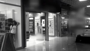 Tehotná predavačka odišla z práce zakrvavená. Zbila ju zákazníčka