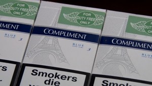 Cigarety v chlebe, v torte, v kytici alebo v ráme bicykla. Pašeráctvo vynáša vraj viac ako drogy