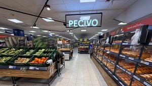 Tesco pokračuje v modernizácii predajní, pohodlnejšie nákupy v nových priestoroch už aj v Prievidzi