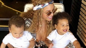Rastú ako z vody. Beyoncé sa pochválila dvojičkami