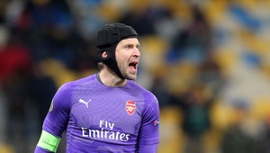 Petr Čech ako hokejový brankár. Plní si detské sny