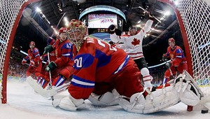 Hokej-MS. V najsledovanejšom štvrťfinále favoritom Kanada