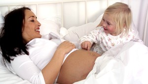 Nemorálne či správne? Budú bezplatné sterilizácie žien