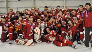 Juniori Dukly Trenčín po víťazstve 7:3 nad Slovanom získali už 8. titul