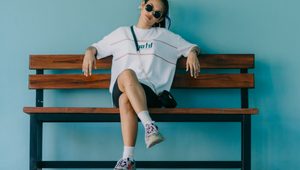 Máte vysoké sebavedomie, ste arogantní alebo úzkostliví? Toto o vás prezradí to, ako sedíte