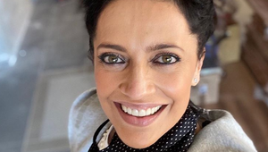 Šokovaná Lucie Bílá! TOTO jej priniesol neznámy človek, no kým vyšla von, zmizol!